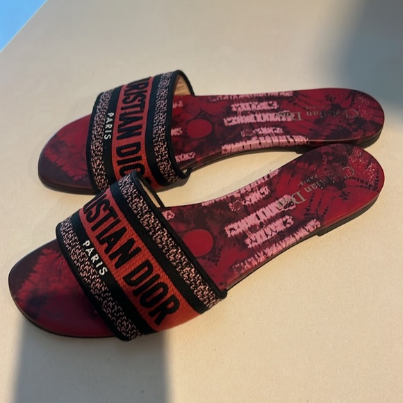 Dior shoes - Picture 2 of 5